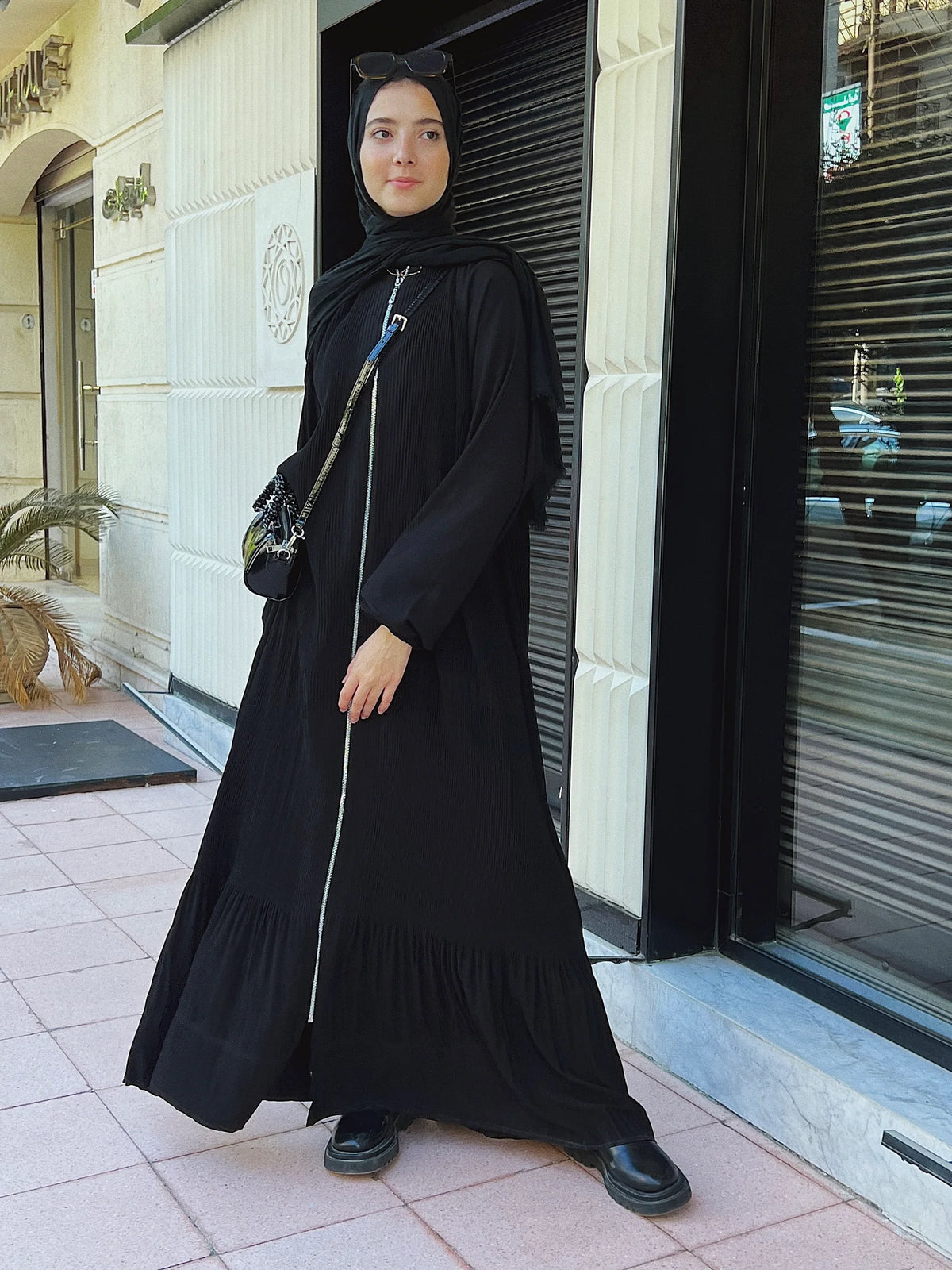عباية كريتيف بليسيه بسوستة أمامية – تصميم عصري