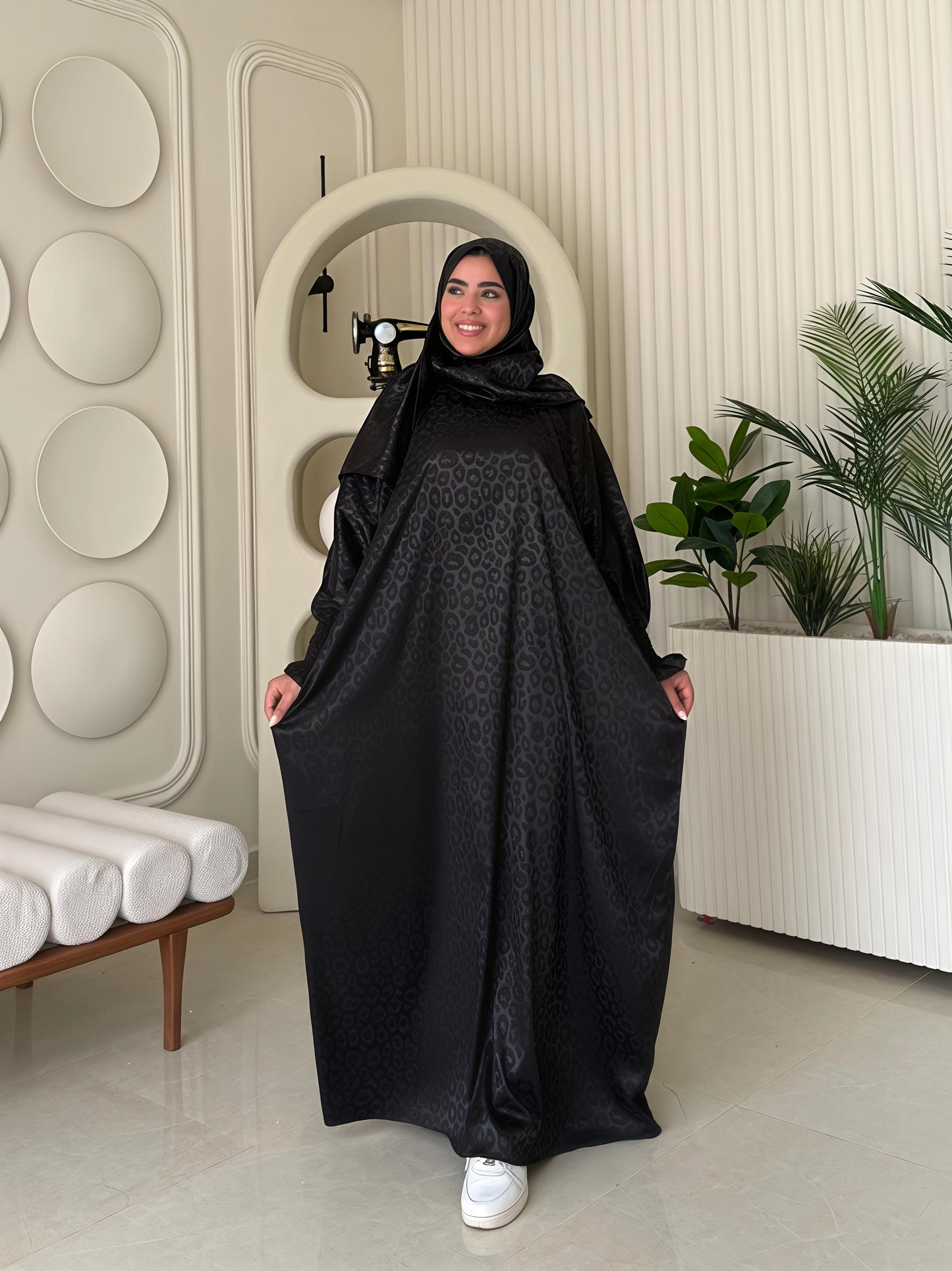 Isdal Jacquard Black with bag