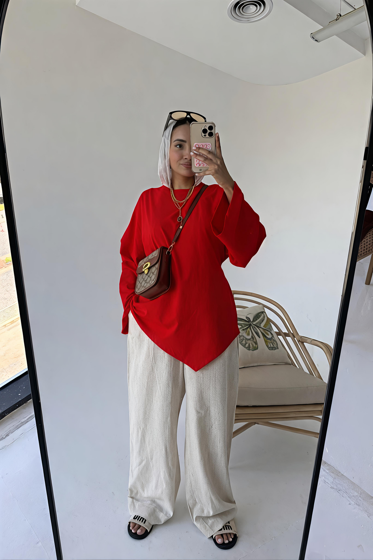 Oversized T-shirt with belt
