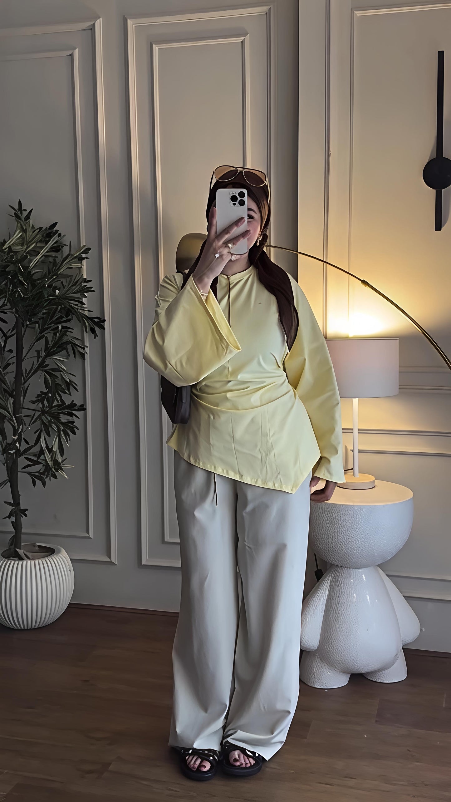 Oversized T-shirt with belt
