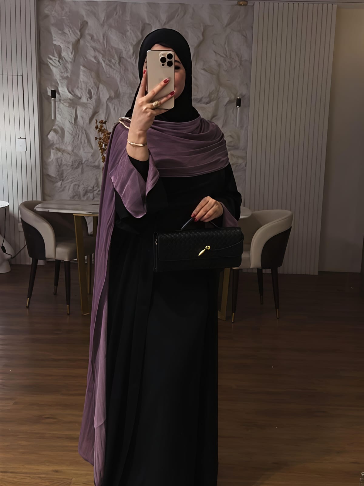 العباية الأوبن مع السكارف و ال بيزك