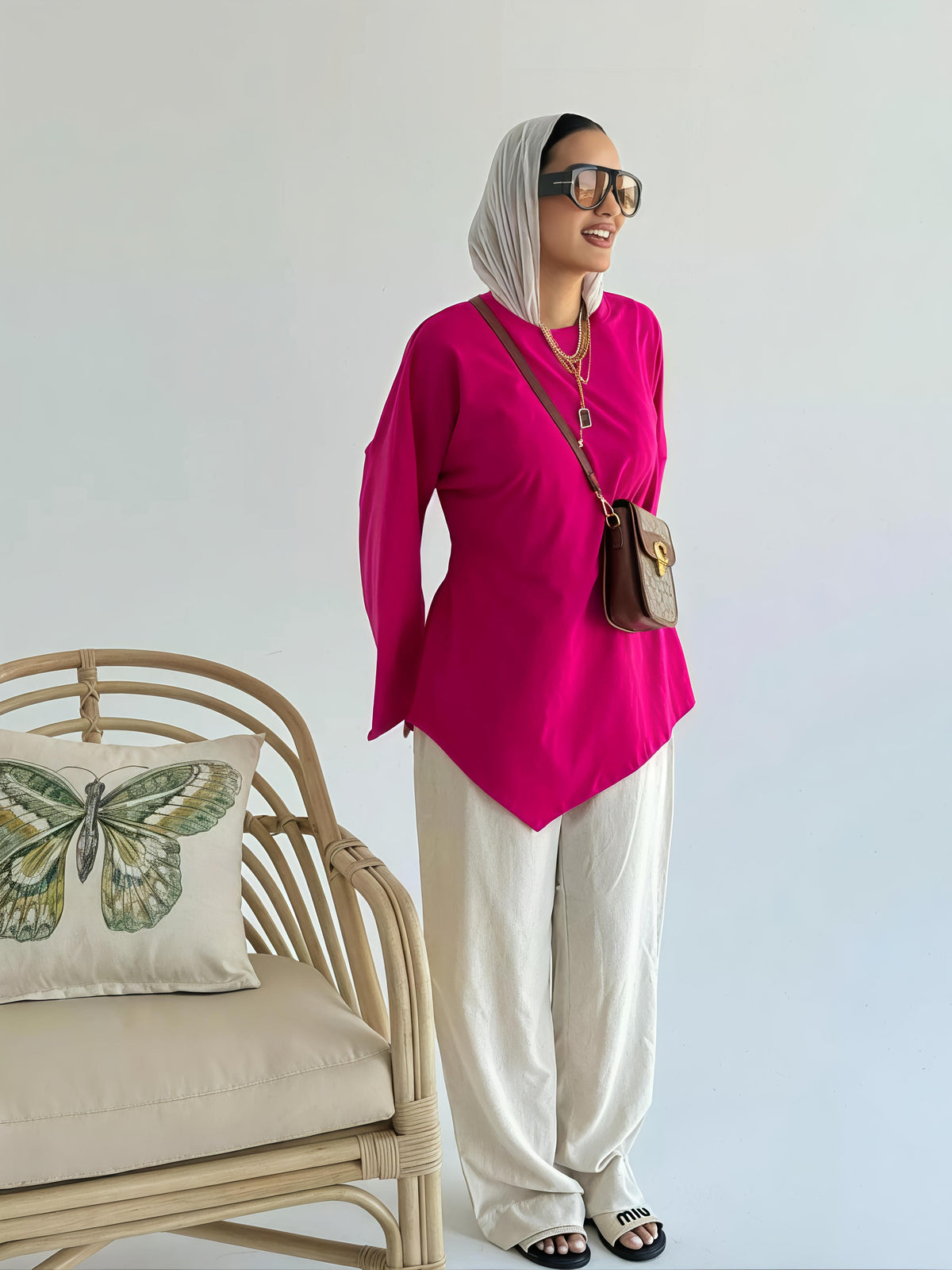 Oversized T-shirt with belt