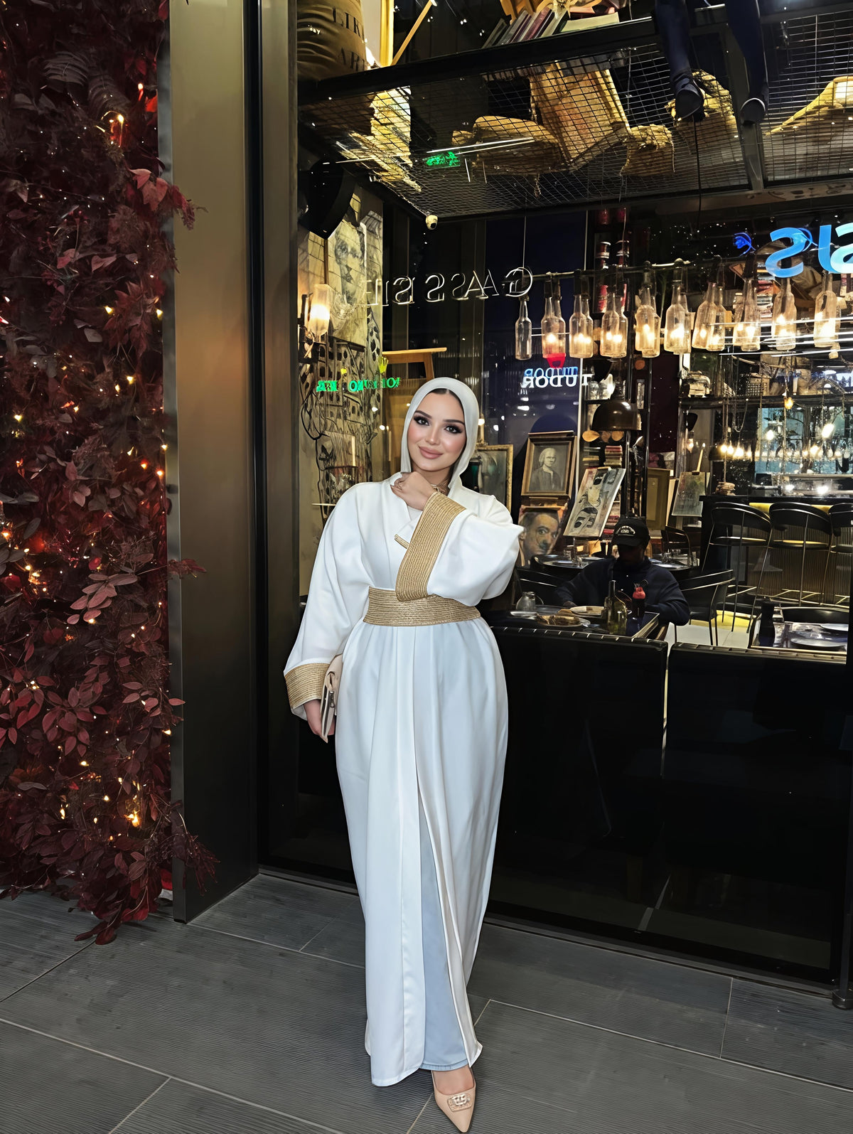 عباية أوبن بحزام كورسيه ميتالك