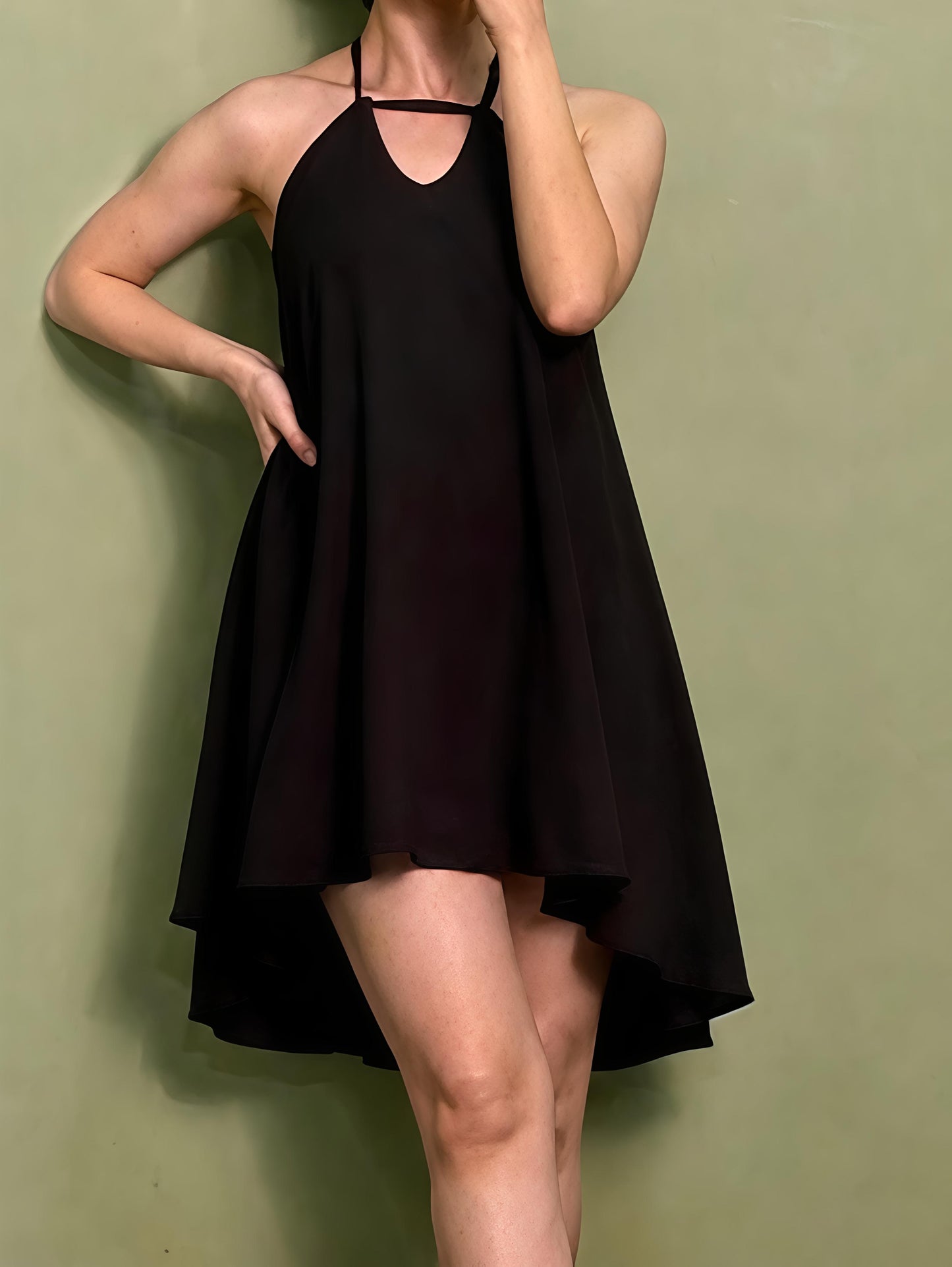 Amora Flow Dress
